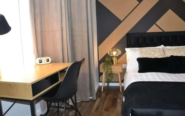 Sleek Apartment in Cosy Coventry