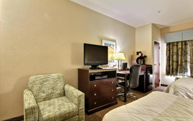 Magnolia Inn & Suites Savannah Airport
