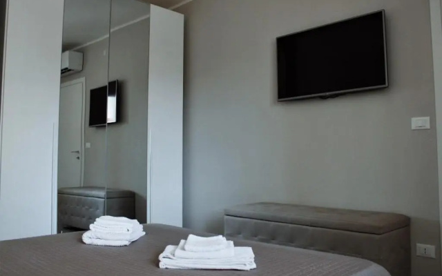 GF Holiday Suite 2