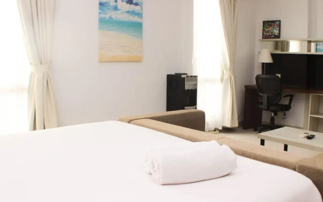 Cozy Studio At Azalea Suites Apartment