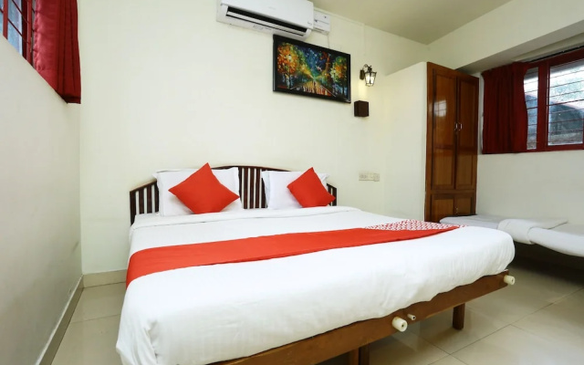 Hotel Oasis by OYO