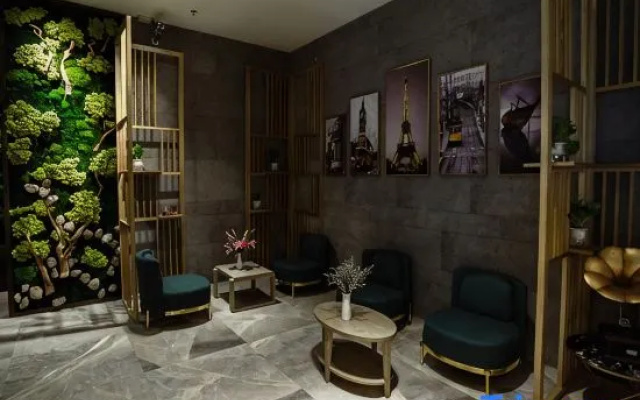 H Pin Hotel (Shaoguan Xihe Sports Center)
