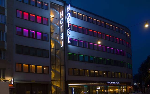 First Hotel Fridhemsplan вид на фасад