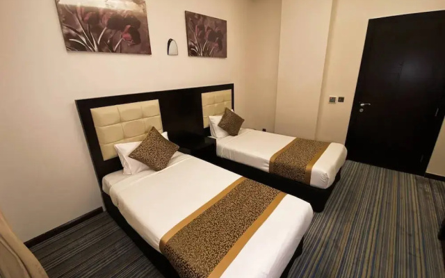 Landmark Hotel - Sari