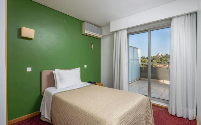 Отель Stay Hotel Leiria