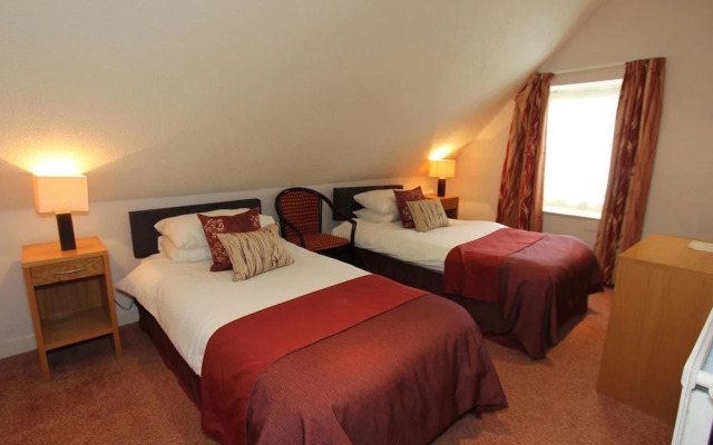 Nanhoron Arms Hotel