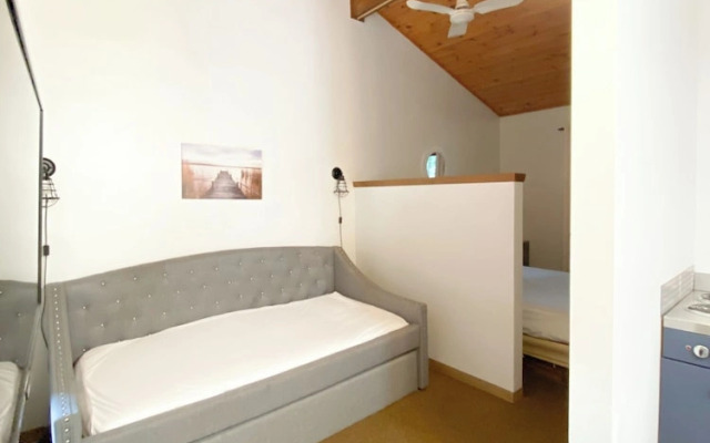 Black Horse Motor Inn