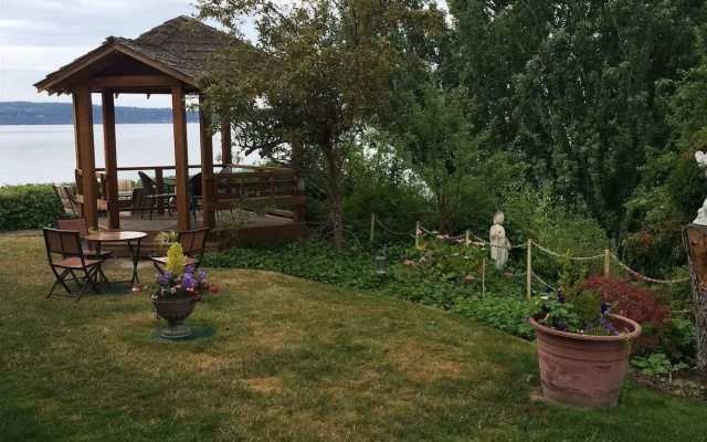 Camano Island Inn