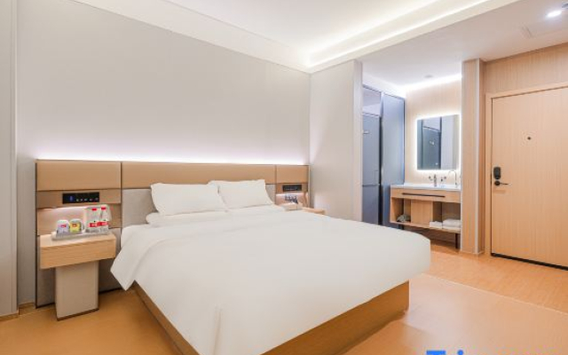 Ripple Hotel (Changzhi East Bus Station Jingli Street)