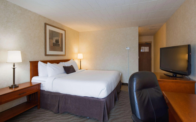 Best Western North Bay Hotel & Conference Centre