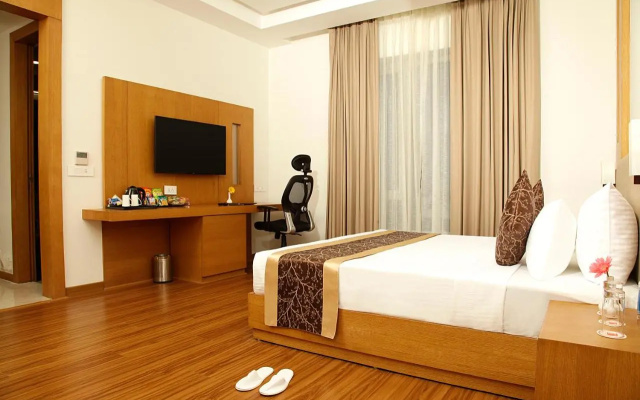 Clarks Inn Aligarh