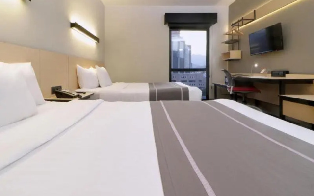 City Express Plus Monterrey Nuevo Sur