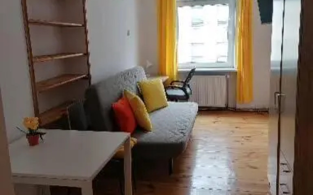 Hostel Tulip - Pokój 3 ze wspólną łazienką i kuchnią