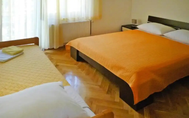House in Starigrad Near Paklenica Park