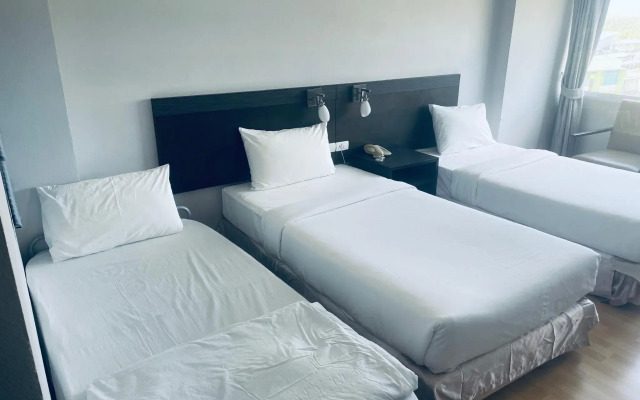 Sinkiat Buri Hotel