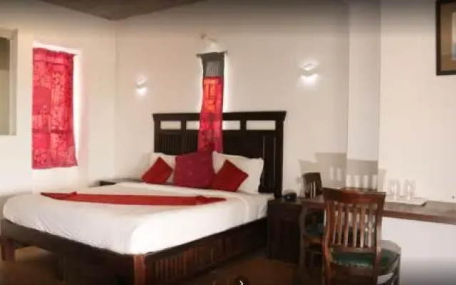 Zorba Inn, Kolhapur