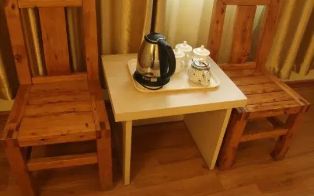 Boyi Hotel