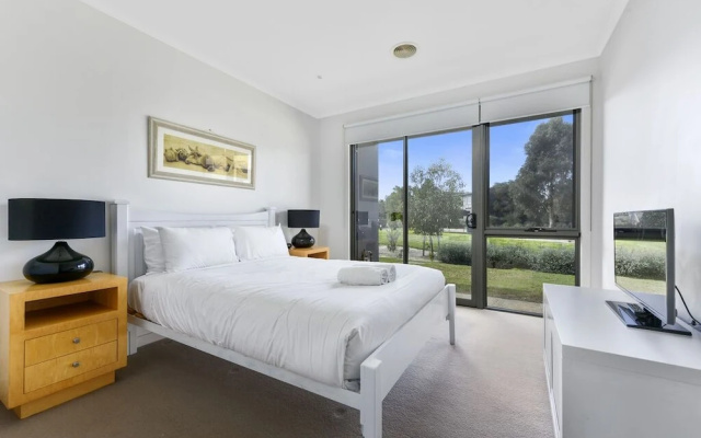 23 Coast Drive Torquay