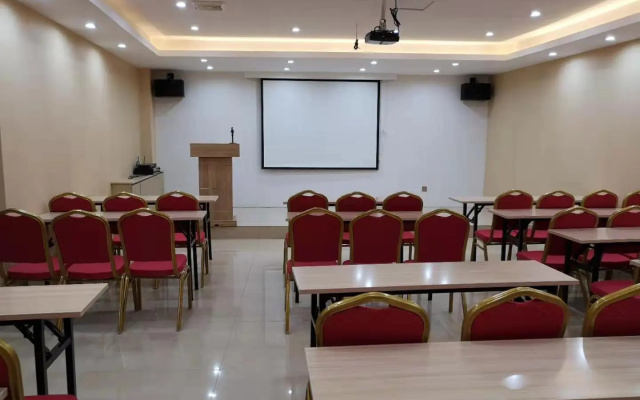 Hanting Hotel Qiqihar Railway Station