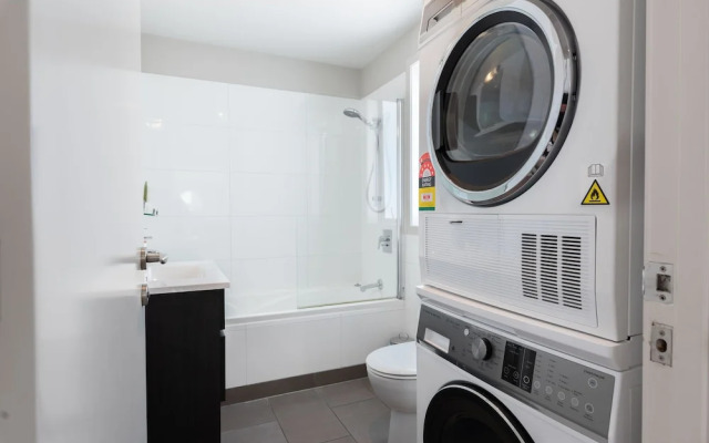 Paihia 2 Bedroom Apartment with Pool