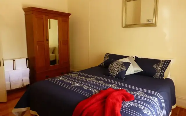 Cherry Tree Lodge Bed and Breakfast