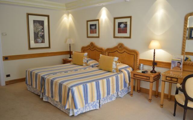 Отель Olissippo Lapa Palace – The Leading Hotels of the World вид на фасад