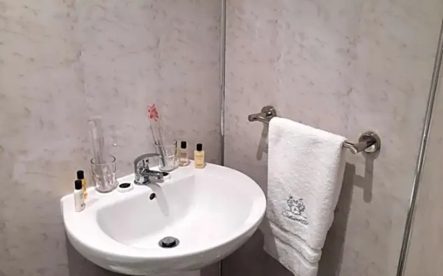 Cedarville Guesthouse