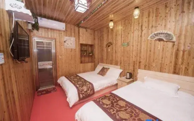 Manfen Wooden House Inn