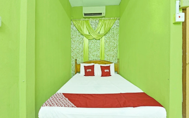 OYO 90454 Haza Harmoni Guesthouse