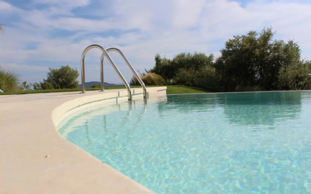 Akti Elia Villas