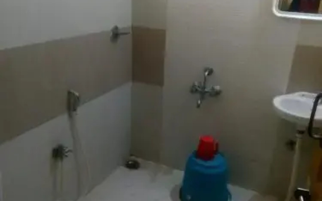 Comforts Hostel