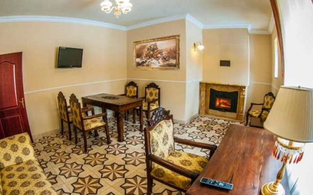 Hotel Palac