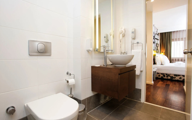 Nish Istanbul Suites & Hotel