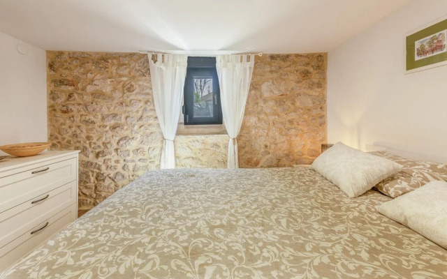 Amazing Home in Zaton With 1 Bedrooms and Wifi