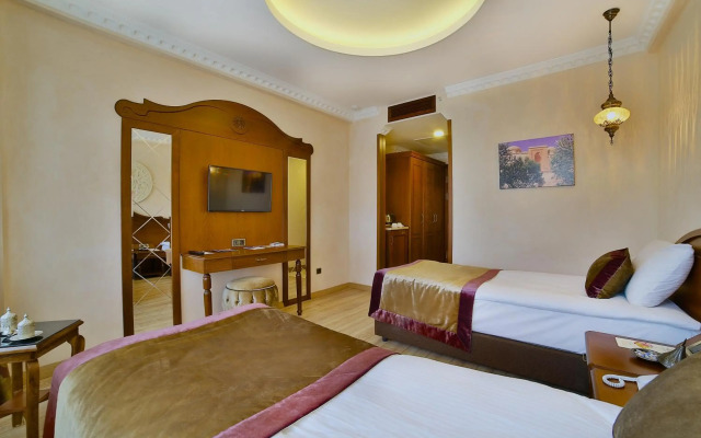 Kaya Ninova Hotel