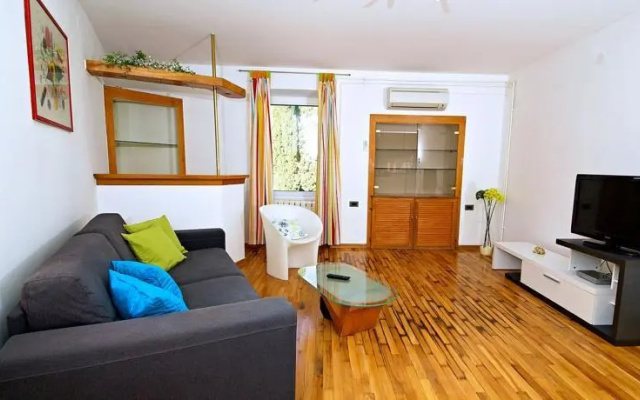 Apartment Dalmatina