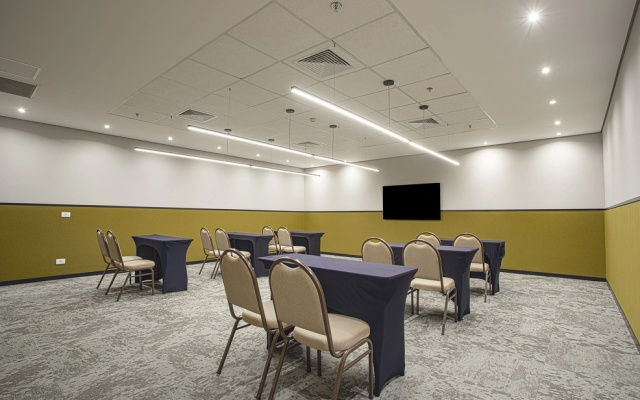 Qoya Hotel Curitiba, Curio Collection By Hilton