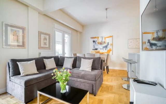 Lovely Sunlit Central Athens 2 Bedroom 2 Bathroom Condo