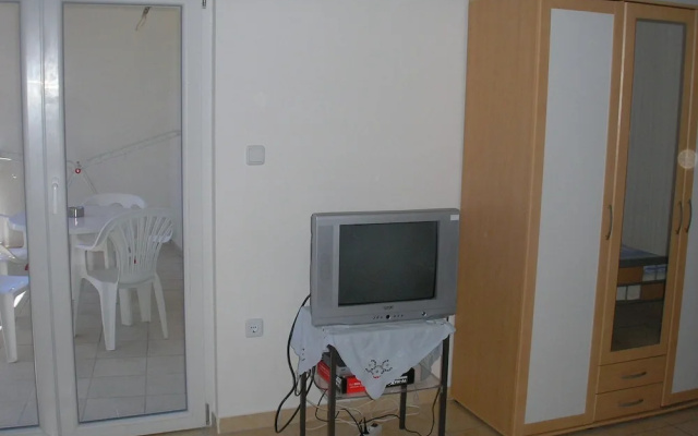 Apartment Mate