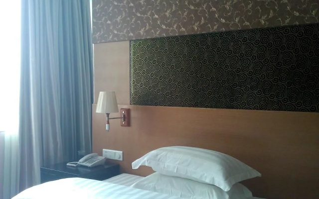 Wanfeng Business Hotel