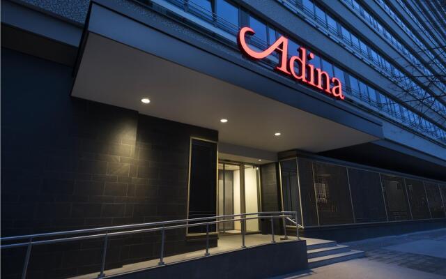 Adina Apartment Hotel Leipzig вид на фасад
