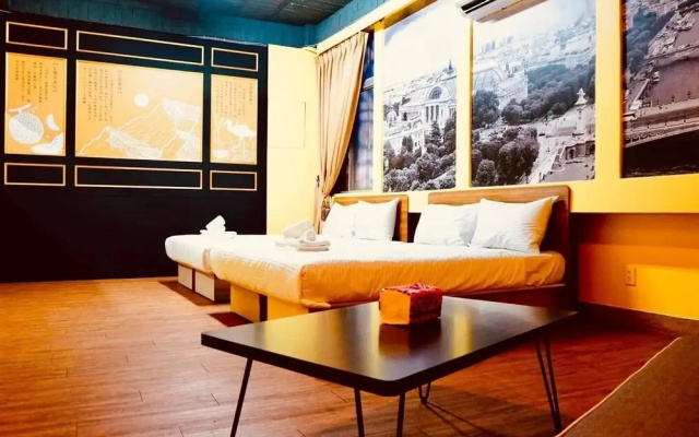 Qingju Hostel