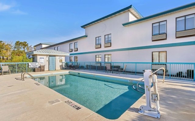 Comfort Inn