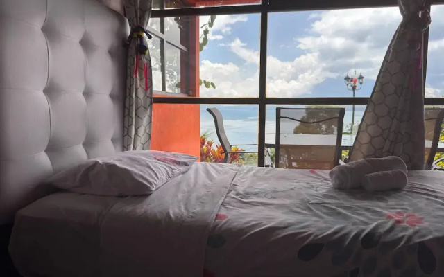 Hotel Hanna Suites