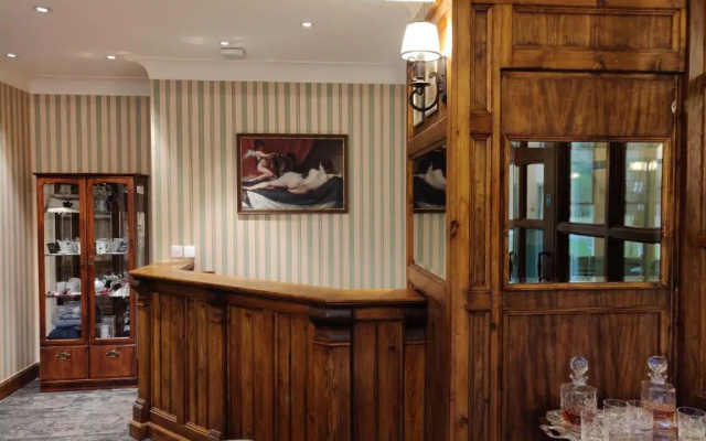 Rokeby Manor