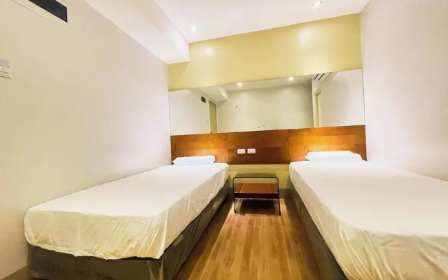 Almond Suites Cebu powered by Cocotel