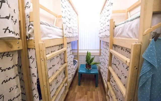 Hostels-Akademicheskaya