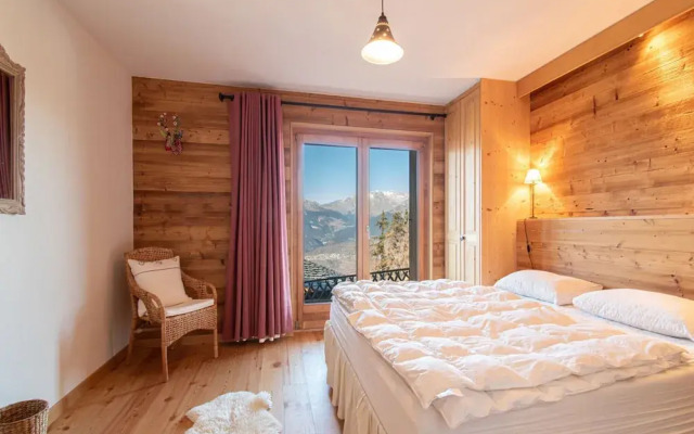 Chalet in Veysonnaz With hot tub