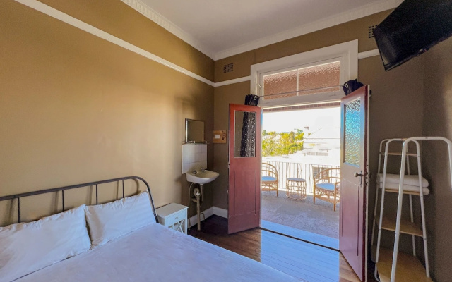 Commercial Hotel Bega
