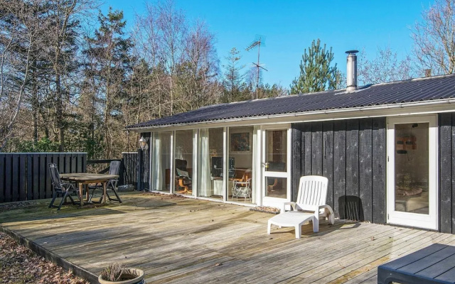 Beautiful Holiday Home in Glesborg Near Sea